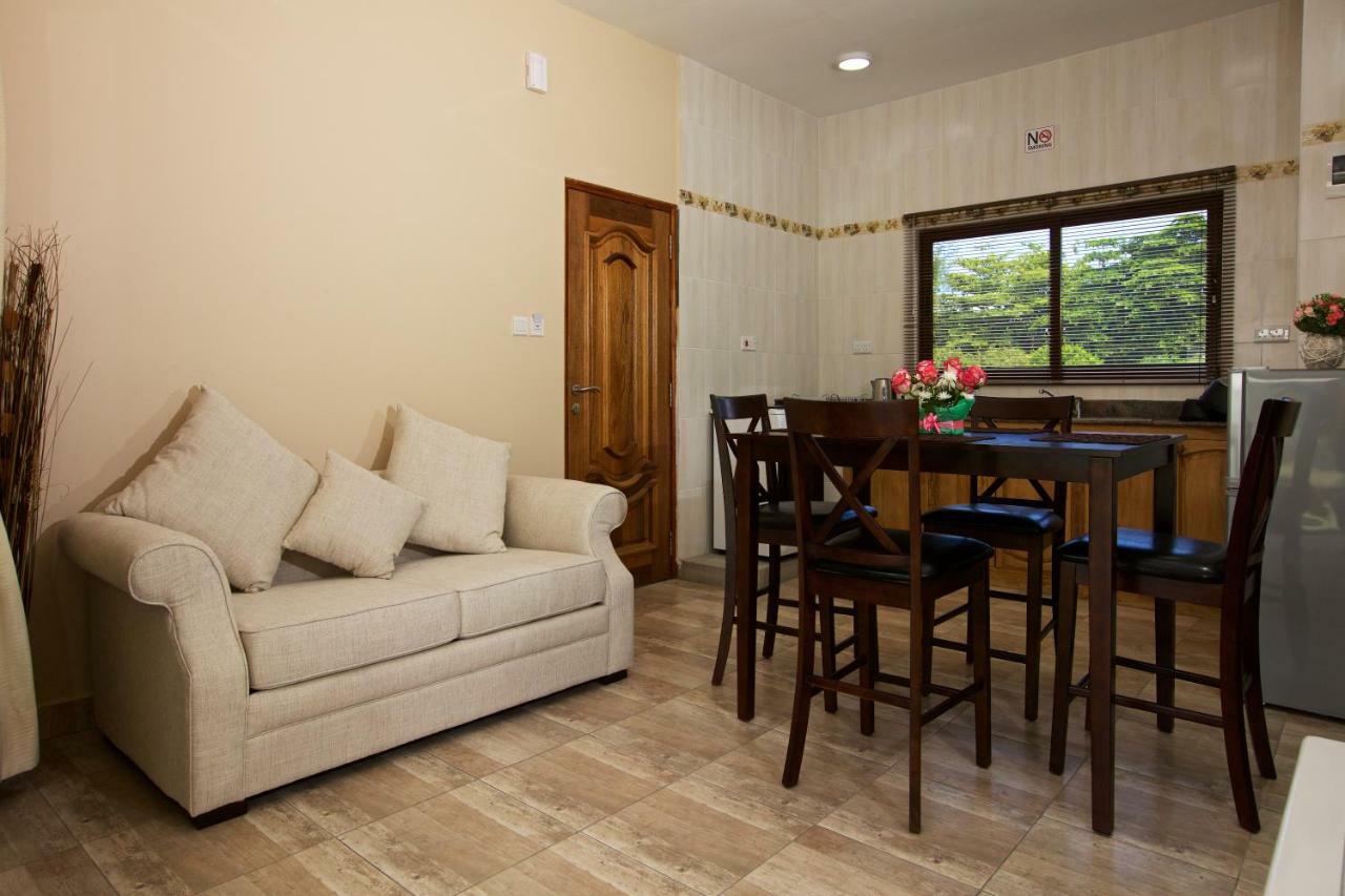 Stone Self Catering Apartment Гранд-Анс Экстерьер фото