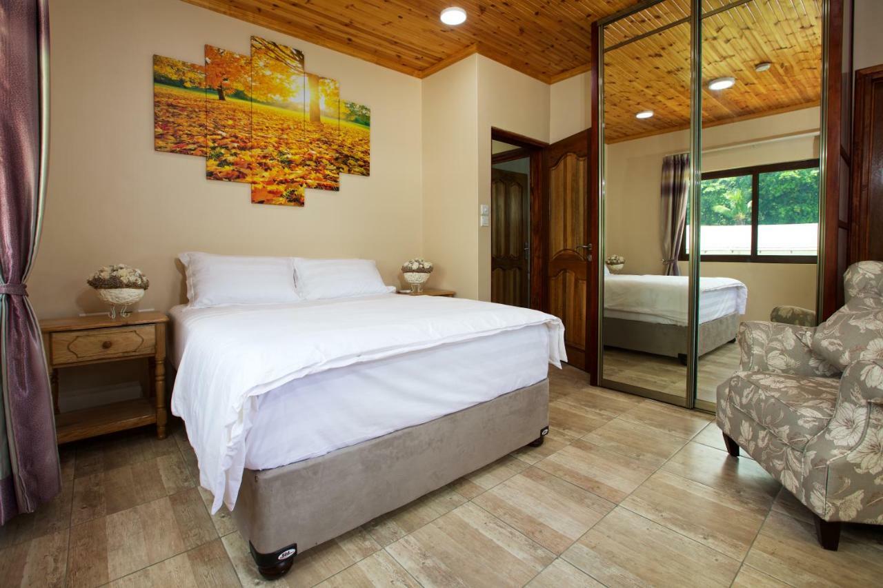 Stone Self Catering Apartment Гранд-Анс Экстерьер фото